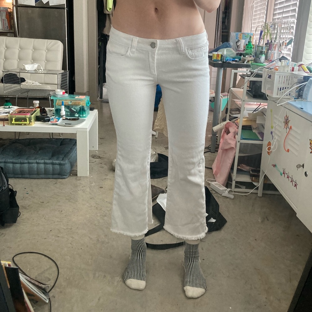 LAST CHANCE ! Joe’s brand white low waist cropped flare jeans 
Cotton spandex Xs